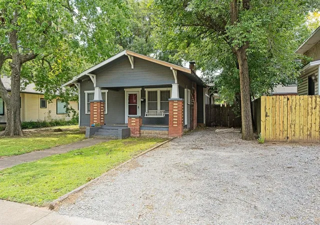 3rd image of 310 Castro St, Norman, OK 73069 | MLS# 1239872