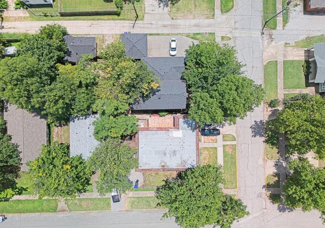31st image of 310 Castro St, Norman, OK 73069 | MLS# 1239872