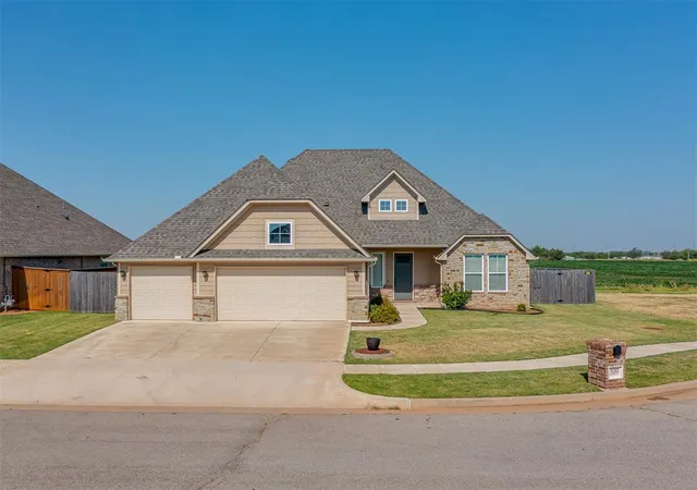 5th image of 509 Carlow Wy, Yukon, OK 73099 | MLS# 1239881