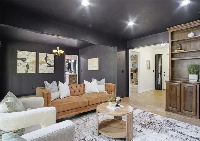 image of 3620 W Charter Oak Rd, Edmond, OK 73034 | MLS# 1239884
