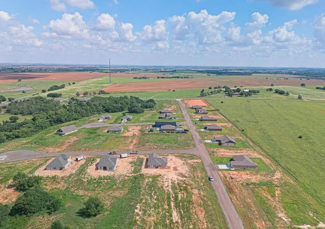 41st image of 3350 Manning Farms Blvd, El Reno, OK 73036 | MLS# 1239885