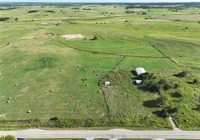 4th image of 251 County Rd 1370, Chickasha, OK 73018 | MLS# 1239886