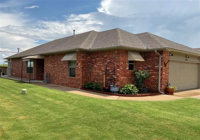 Photo 2 of Sale Pending at 9208 Roadrunner Ave, Oklahoma City, OK 73139 | MLS# 1239906 | Listing updated on 2026-09-20