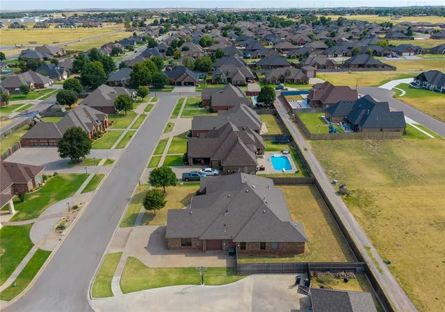 41st image of 3525 Callaway Dr, Weatherford, OK 73096 | MLS# 1239914