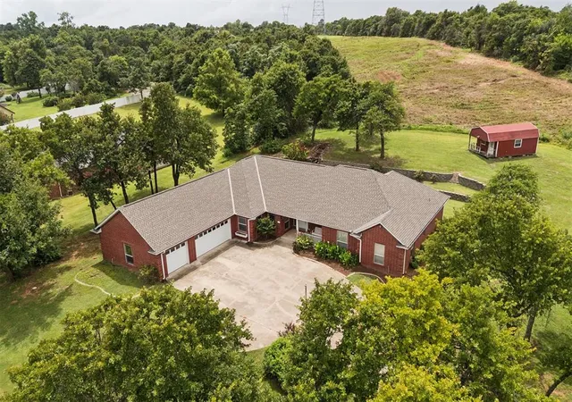 Photo 1 of Single family home for sale at 13200 Se 71st Terrace, Oklahoma City, OK 73150 | MLS# 1239919 | Listing updated on 2026-09-03