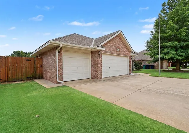 Photo 3 of Single family home for sale at 8204 NW 64th Terrace, Oklahoma City, OK 73132 | MLS# 1239935 | Listing updated on 2026-08-14