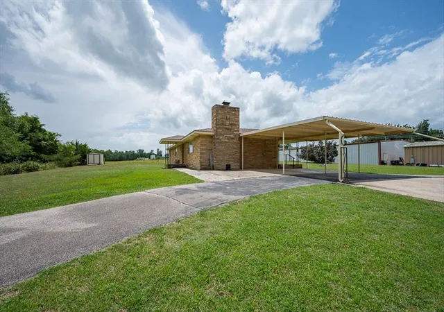 2nd image of 202 E Park St, Mc Loud, OK 74851 | MLS# 1239940