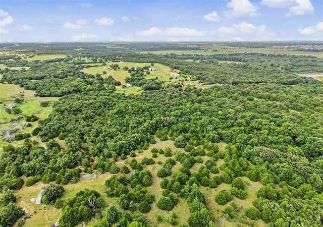 Photo 5 of Land for sale at 26597 N County Rd 3250, Wynnewood, OK 73098 | MLS# 1239964 | Listing updated on 2026-08-11