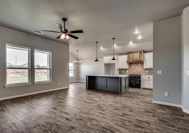 2nd image of 1111 Wisteria Wy, Noble, OK 73068 | MLS# 1239967
