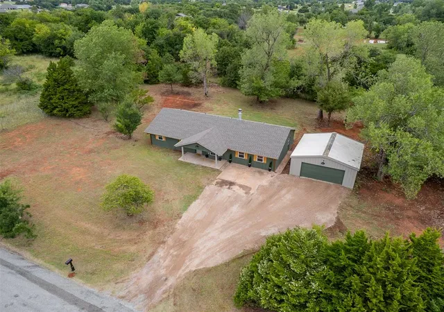 1st image of 2420 County Road 1223, Blanchard, OK 73010 | MLS# 1239968