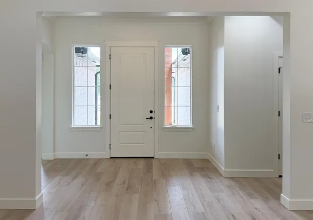 Photo 4 of Single family home for sale at 10036 Primrose Ln, Oklahoma City, OK 73130 | MLS# 1239969 | Listing updated on 2026-09-01