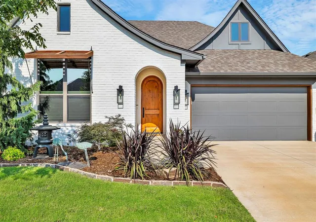 Photo 3 of Single family home for sale at 16305 Rangeland Dr, Oklahoma City, OK 73170 | MLS# 1239976 | Listing updated on 2026-09-30