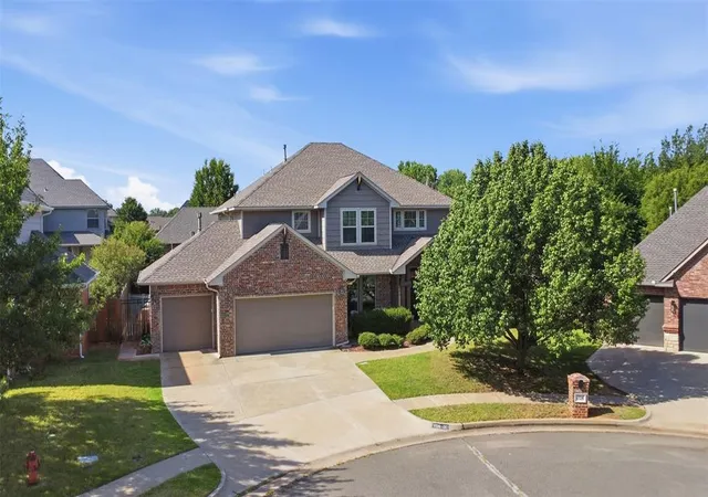Photo 1 of Sale Pending at 1728 Nw 183rd Street, Edmond, OK 73012 | MLS# 1239982 | Listing updated on 2026-09-22
