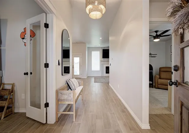 Photo 3 of Single family home for sale at 7316 Elaine St, Yukon, OK 73099 | MLS# 1239997 | Listing updated on 2026-09-22