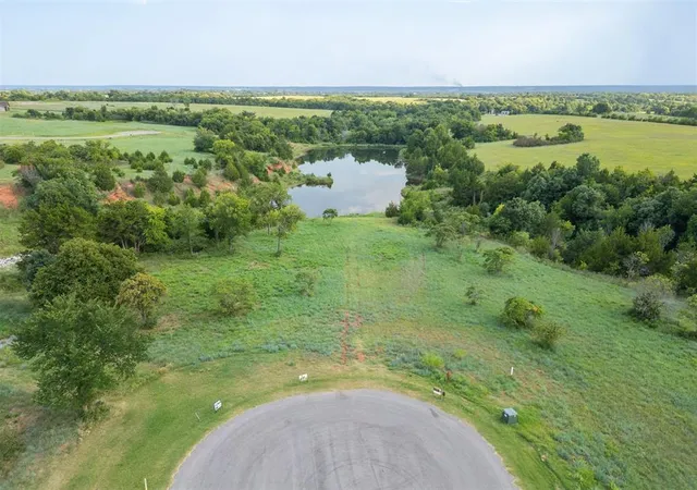 36th image of 1330 Chestnut Cove, Washington, OK 73093 | MLS# 1240002