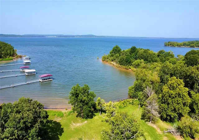 Photo 2 of Single family home for sale at 118152 S 4214 Road, Eufaula, OK 74432 | MLS# 1240004 | Listing updated on 2026-09-09