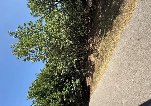Photo 5 of Land for sale at W Washington St, Crescent, OK 73028 | MLS# 1240017 | Listing updated on 2026-07-18