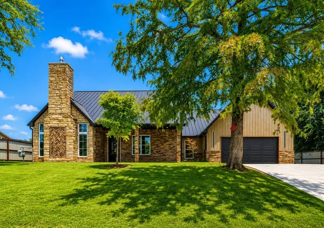Photo 1 of Single family home for sale at 2925 N Choctaw Rd, Choctaw, OK 73020 | MLS# 1240022 | Listing updated on 2026-07-19