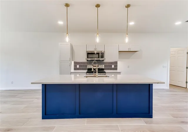 Photo 3 of Sale Pending at 9717 Ne 10th Street, Oklahoma City, OK 73130 | MLS# 1240026 | Listing updated on 2026-08-26