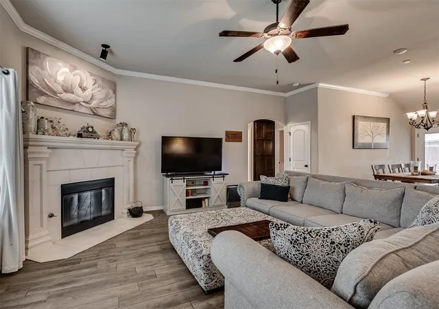 5th image of 2108 Manderly Ct, Norman, OK 73026 | MLS# 1240043