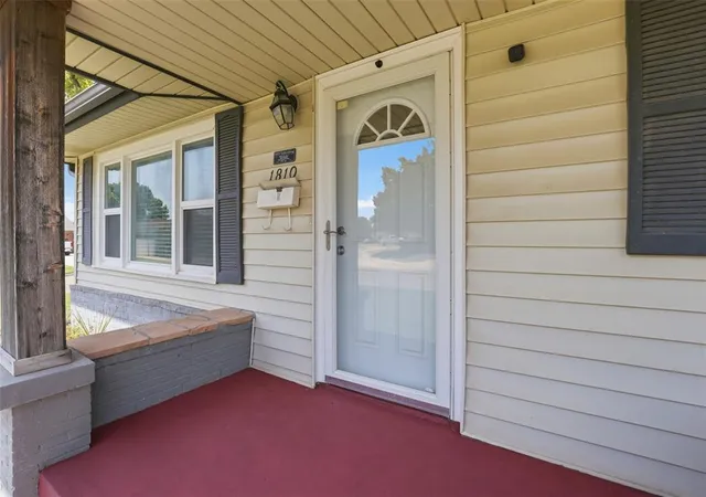 Photo 3 of Sale Pending at 1810 Ponca Ave, Enid, OK 73703 | MLS# 1240045 | Listing updated on 2026-08-29