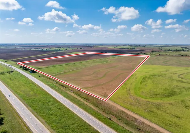 2nd image of 27th S St, El Reno, OK 73036 | MLS# 1240047