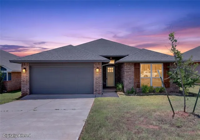 Photo 1 of Sale Pending at 2302 Arcady Ave, Norman, OK 73026 | MLS# 1240051 | Listing updated on 2026-08-20
