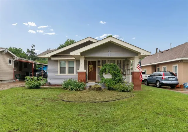 Photo 2 of Single family home for sale at 1952 Nw 13th Street, Oklahoma City, OK 73106 | MLS# 1240053 | Listing updated on 2026-08-13