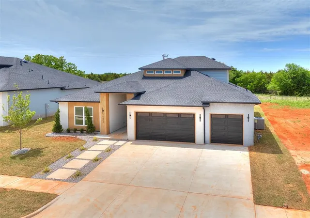 Photo 3 of Single family home for sale at 14601 Astor Ln, Yukon, OK 73099 | MLS# 1240054 | Listing updated on 2026-08-26