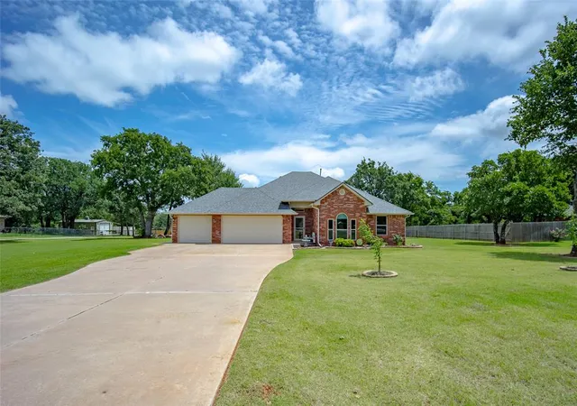 1st image of 1322 Houser Ln, Blanchard, OK 73010 | MLS# 1240062