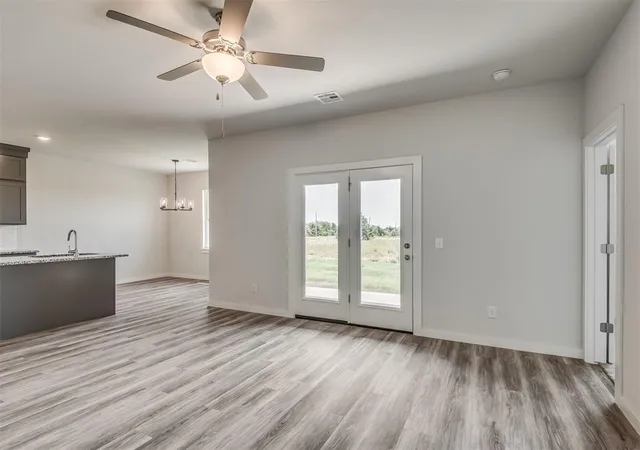 Photo 3 of Sale Pending at 5661 Grassland Dr, Guthrie, OK 73044 | MLS# 1240085 | Listing updated on 2026-09-15