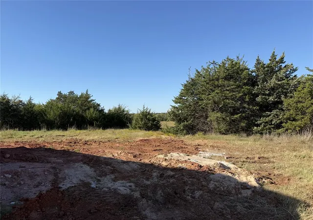 Photo 2 of Single family home for sale at 5521 Little Farm Rd, Guthrie, OK 73044 | MLS# 1240092 | Listing updated on 2026-10-12