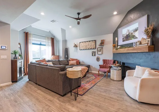 Photo 3 of Single family home for sale at 2332 Snapper Ln, Oklahoma City, OK 73130 | MLS# 1240094 | Listing updated on 2026-08-12