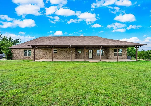 Photo 3 of Single family home for sale at 2080 County Rd 1430, Alex, OK 73002 | MLS# 1240103 | Listing updated on 2026-08-17