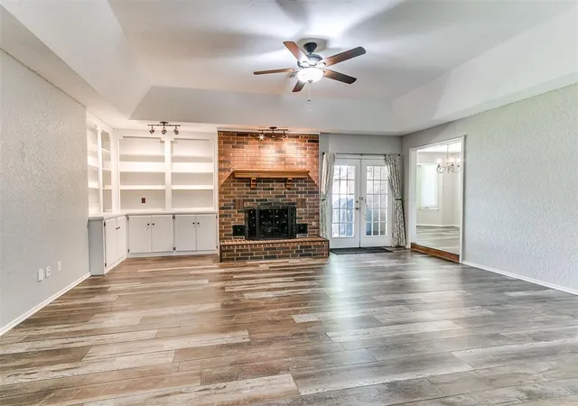 Photo 2 of Sale Pending at 2901 Allens Trl, Edmond, OK 73012 | MLS# 1240105 | Listing updated on 2026-08-13