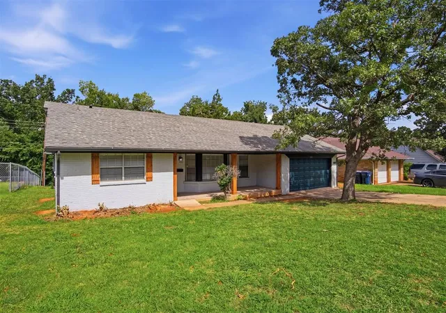 Photo 3 of Single family home for sale at 5517 Timber Ln, Oklahoma City, OK 73111 | MLS# 1240114 | Listing updated on 2026-09-05