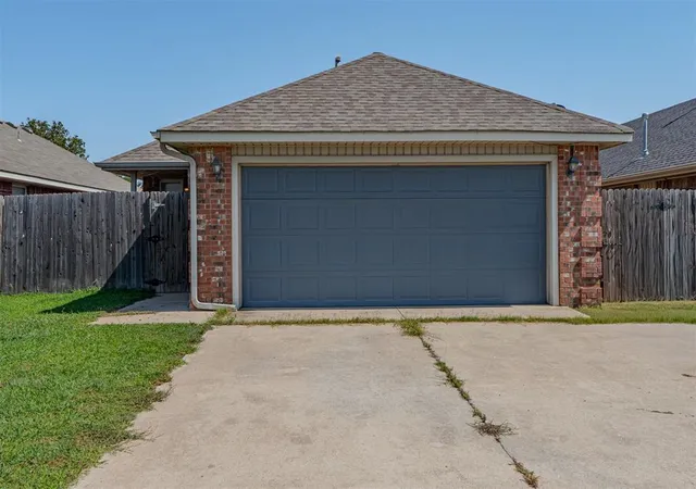 Photo 1 of Single family home for sale at 4516 Se 80th Street, Oklahoma City, OK 73135 | MLS# 1240124 | Listing updated on 2026-09-24