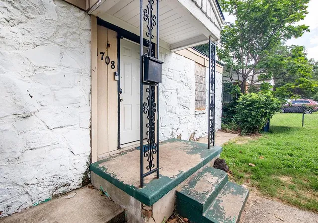 Photo 3 of Single family home for sale at 1708 N Elton Ave, Oklahoma City, OK 73111 | MLS# 1240147 | Listing updated on 2026-08-19