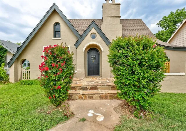 2nd image of 1608 N Bdwy Ave, Shawnee, OK 74804 | MLS# 1240161