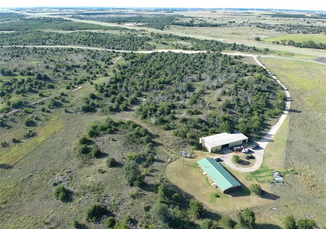 3rd image of 234884 E 660 Road, Canton, OK 73724 | MLS# 1240174