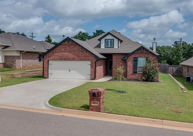 Photo 2 of Single family home for sale at 8525 Stark St, Arcadia, OK 73007 | MLS# 1240189 | Listing updated on 2026-09-08