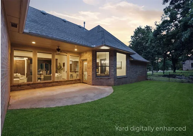 33rd image of 19416 Redbud Creek Cir, Harrah, OK 73045 | MLS# 1240204