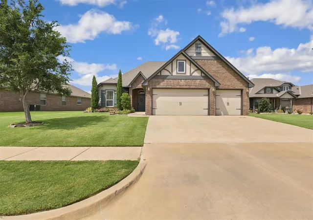 Photo 2 of Sale Pending at 4901 Nw 155th Street, Edmond, OK 73013 | MLS# 1240208 | Listing updated on 2026-08-14