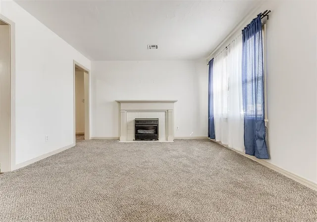 Photo 2 of Single family home for sale at 2915 NW Grand Blvd, Oklahoma City, OK 73116 | MLS# 1240238 | Listing updated on 2026-10-21