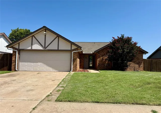 1st image of 1509 Ne 6th St, Moore, OK 73160 | MLS# 1240244