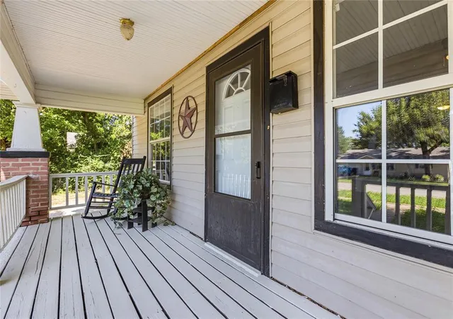 Photo 3 of Single family home for sale at 407 W 1st Street, Edmond, OK 73003 | MLS# 1240248 | Listing updated on 2026-09-22