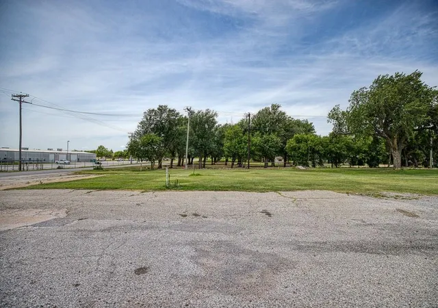 3rd image of Hwy 81 & E770 Rd, Kingfisher, OK 73750 | MLS# 1240250
