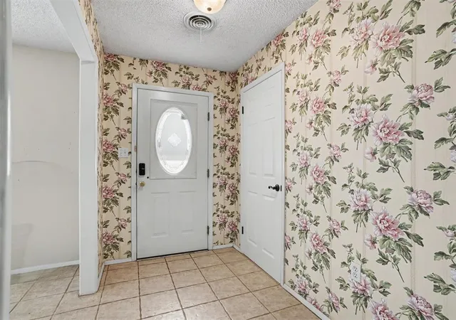 Photo 3 of Single family home for sale at 992 Hughes Dr, Blair, OK 73526 | MLS# 1240251 | Listing updated on 2026-07-21