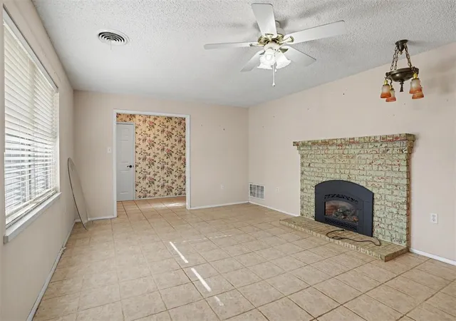 Photo 4 of Single family home for sale at 992 Hughes Dr, Blair, OK 73526 | MLS# 1240251 | Listing updated on 2026-07-21