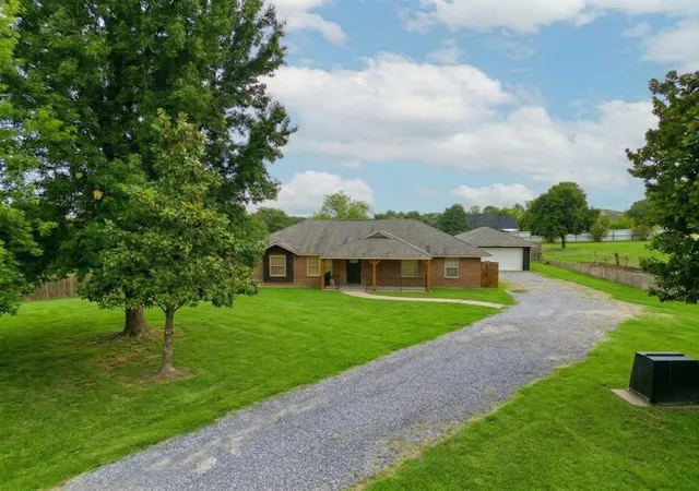 Photo 2 of Sale Pending at 19800 Aaron Dr, Harrah, OK 73045 | MLS# 1240255 | Listing updated on 2026-10-07